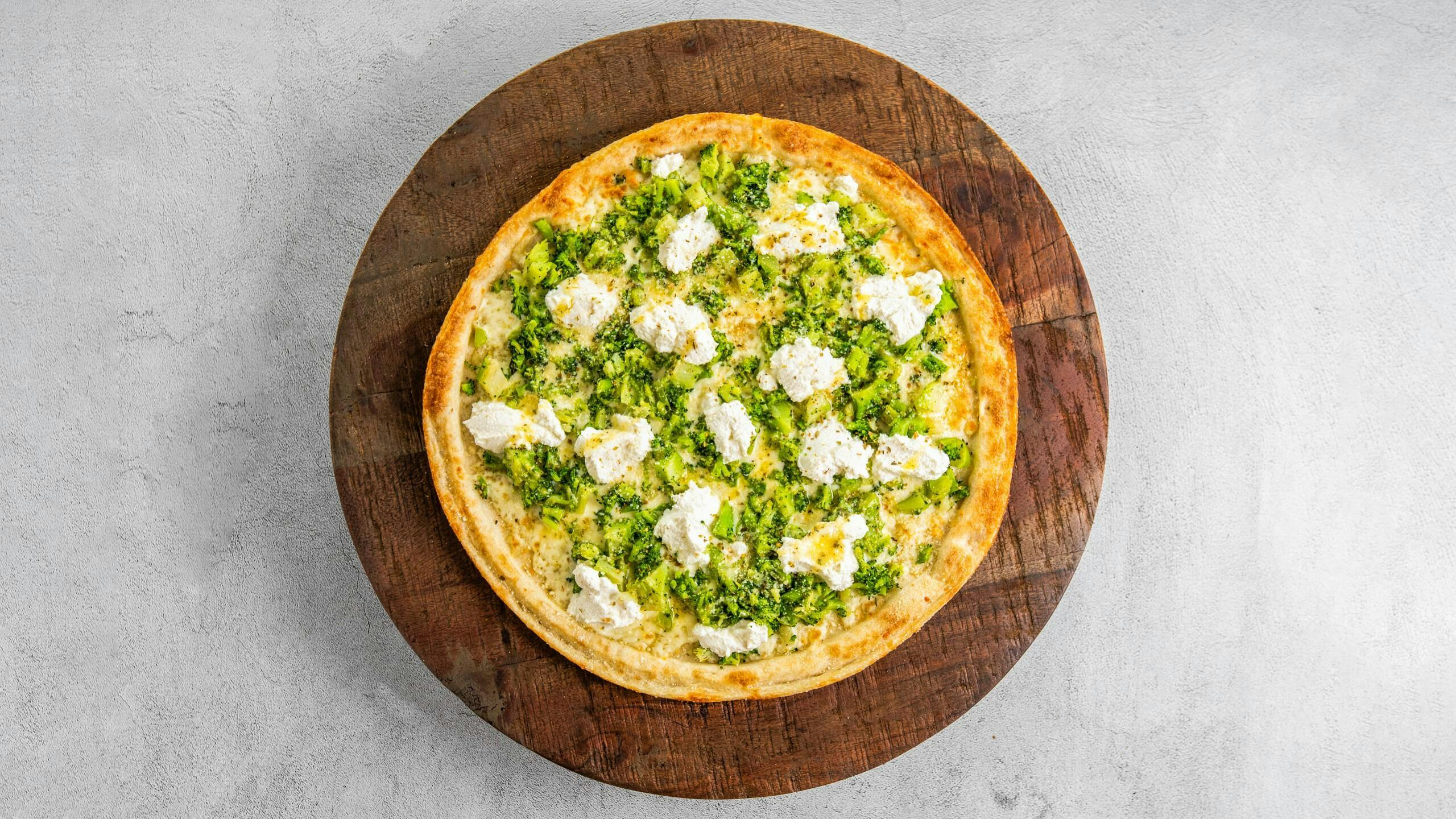 12" Small White Broccoli Pizza from Legends Pizza - Wolf Rd in Colonie, NY