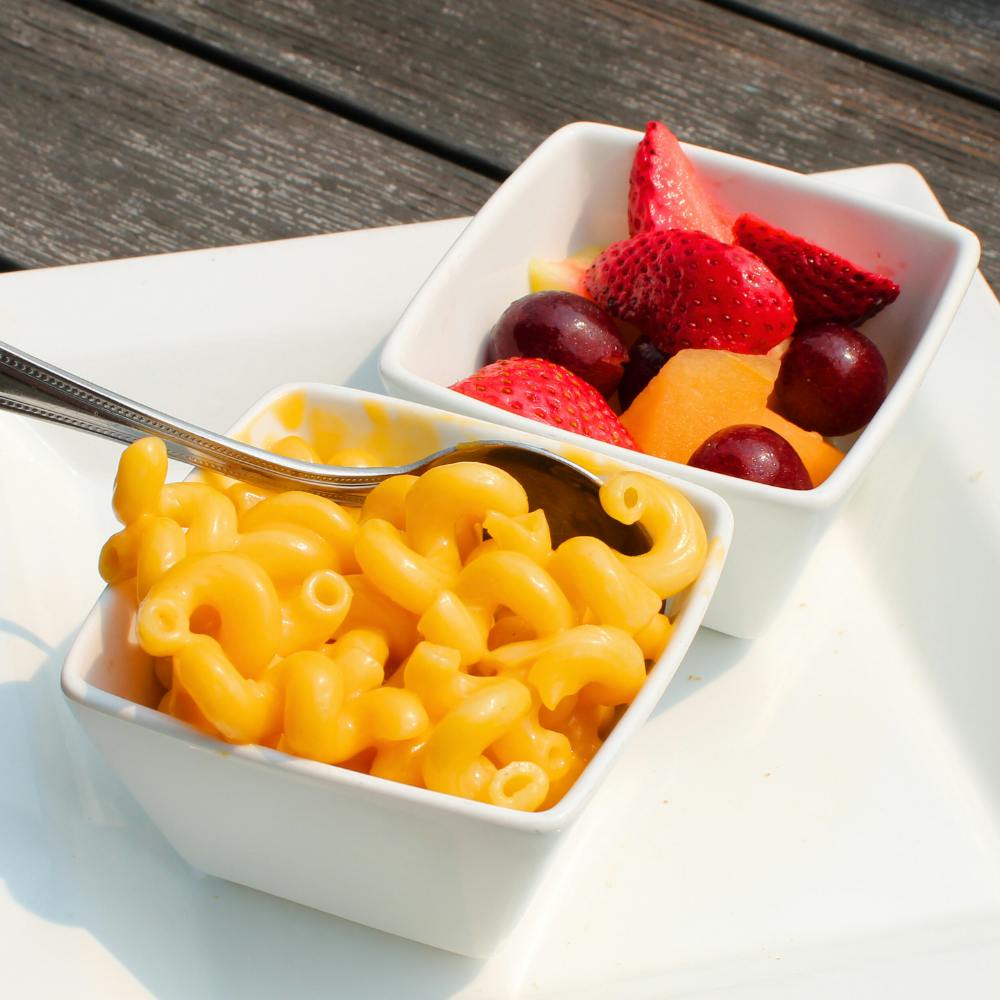 Kid's Mac 'n Cheese from Holidays Pub & Grill in Appleton, WI