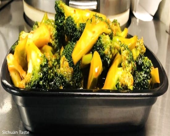Broccoli with Garlic Sauce from Sichuan Taste in Cockeysville, MD
