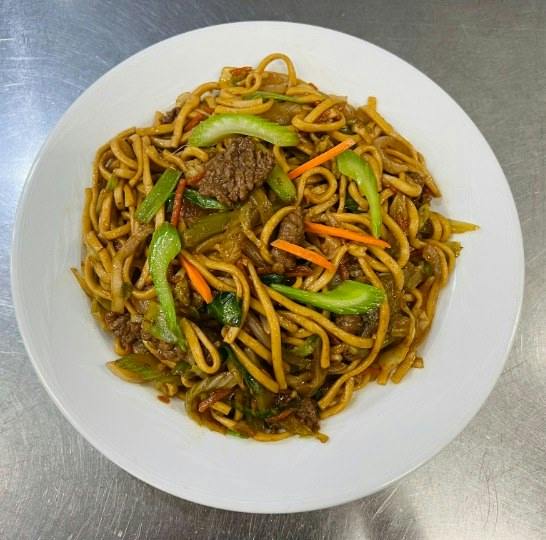 Beef Lo Mein from Happy Wok - Elmwood Ave in Middleton, WI