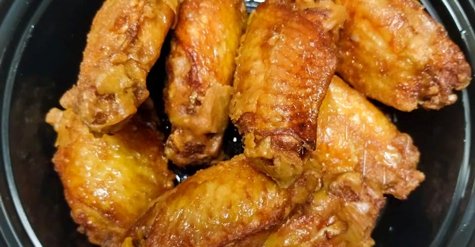 7. Fried Chicken Wings (8 Pieces) from Pan-Asian Chinese Restaurant in Madison, WI