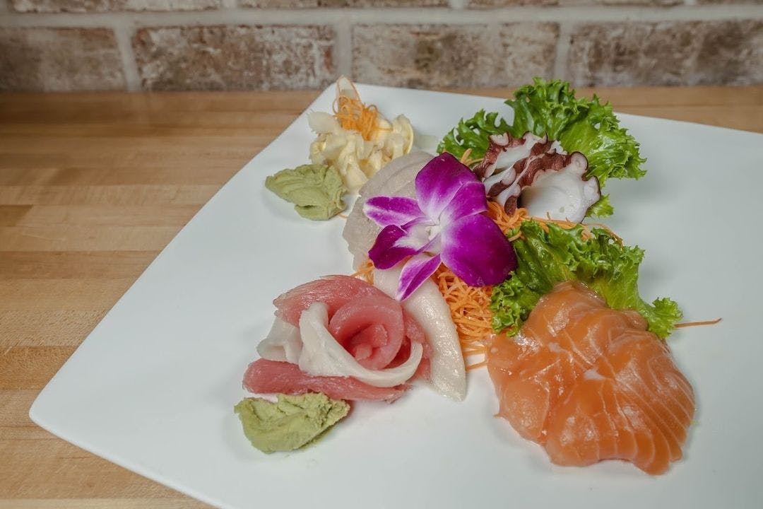 Sashimi Plate from Thai-namite Wauwatosa in Wauwatosa, WI