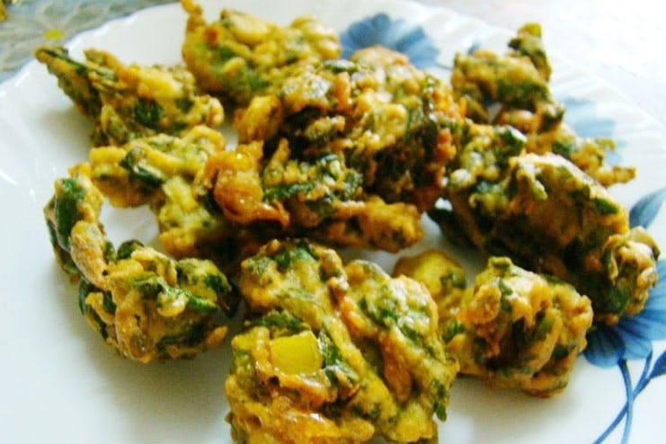 Spinach Pakora from Favorite Indian Restaurant - Hayward in Hayward, CA