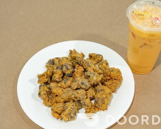 8 Pieces Gizzards from Donahoo's Golden Chicken in Pomona, CA