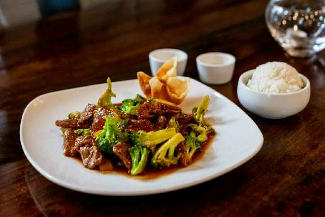 Beef with Broccoli from Evergreen Restaurant in Ann Arbor, MI