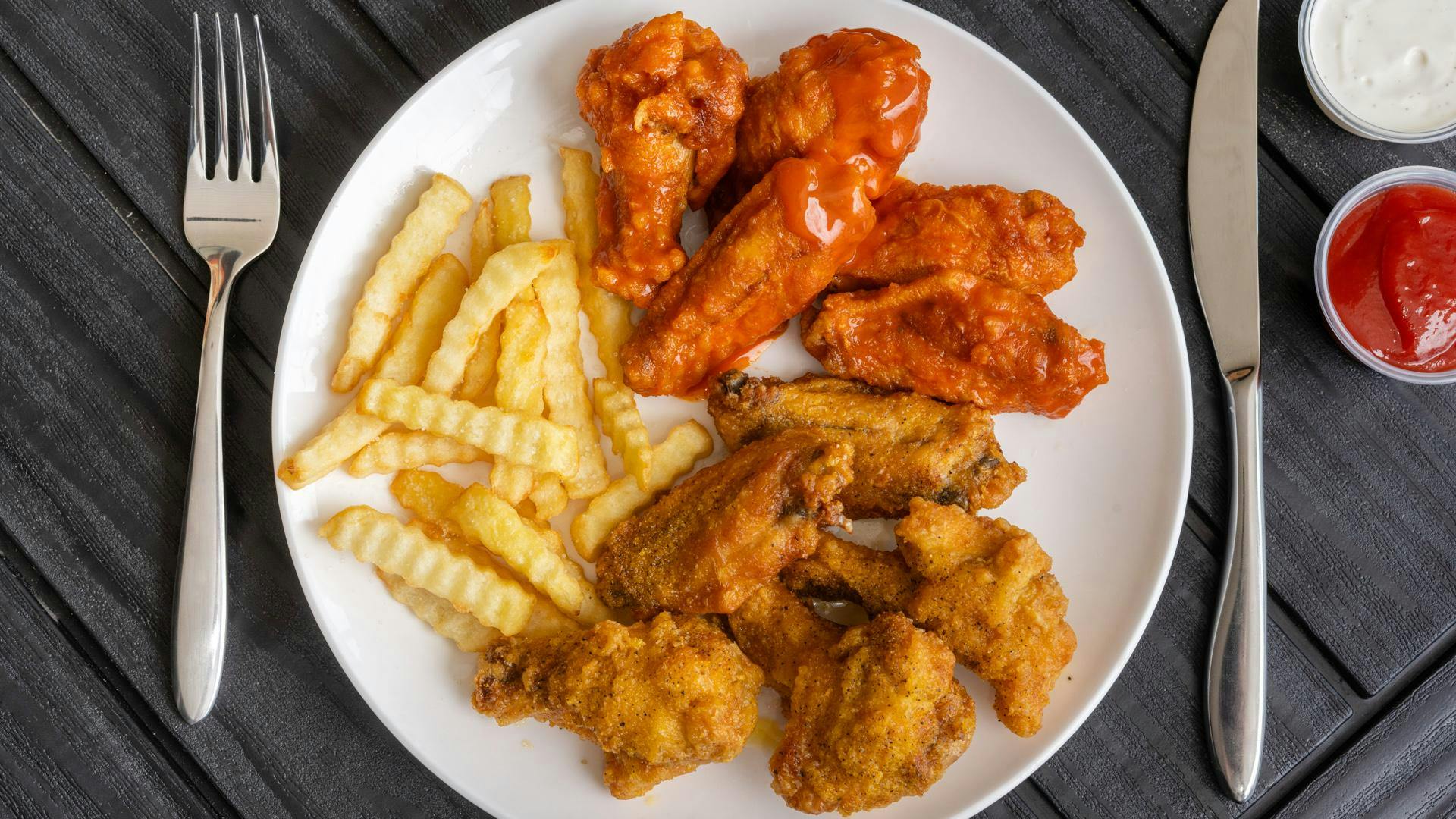 GT* Chicken Wings Combo from General Tso's Restaurant & Catering - Dunwoody in Dunwoody, GA