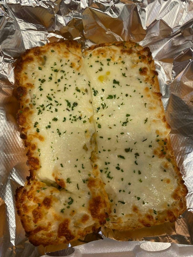 Cheesy Garlic Bread from Dough Brothers Pizzeria in Cortland, IL
