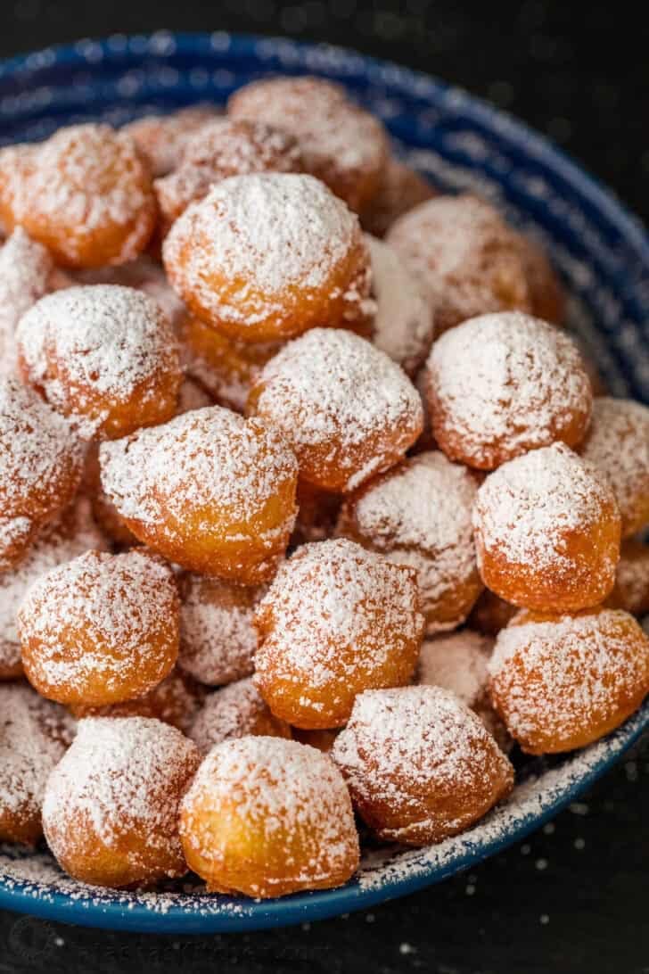 Italian Zeppoles from Jo Jo's New York Style Pizza in Hollywood, FL