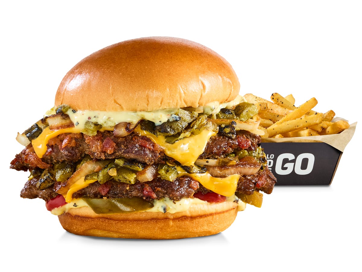 Bacon-Smashed Hatch Chile Burger from Buffalo Wild Wings - Willowbrook Mall in Wayne, NJ