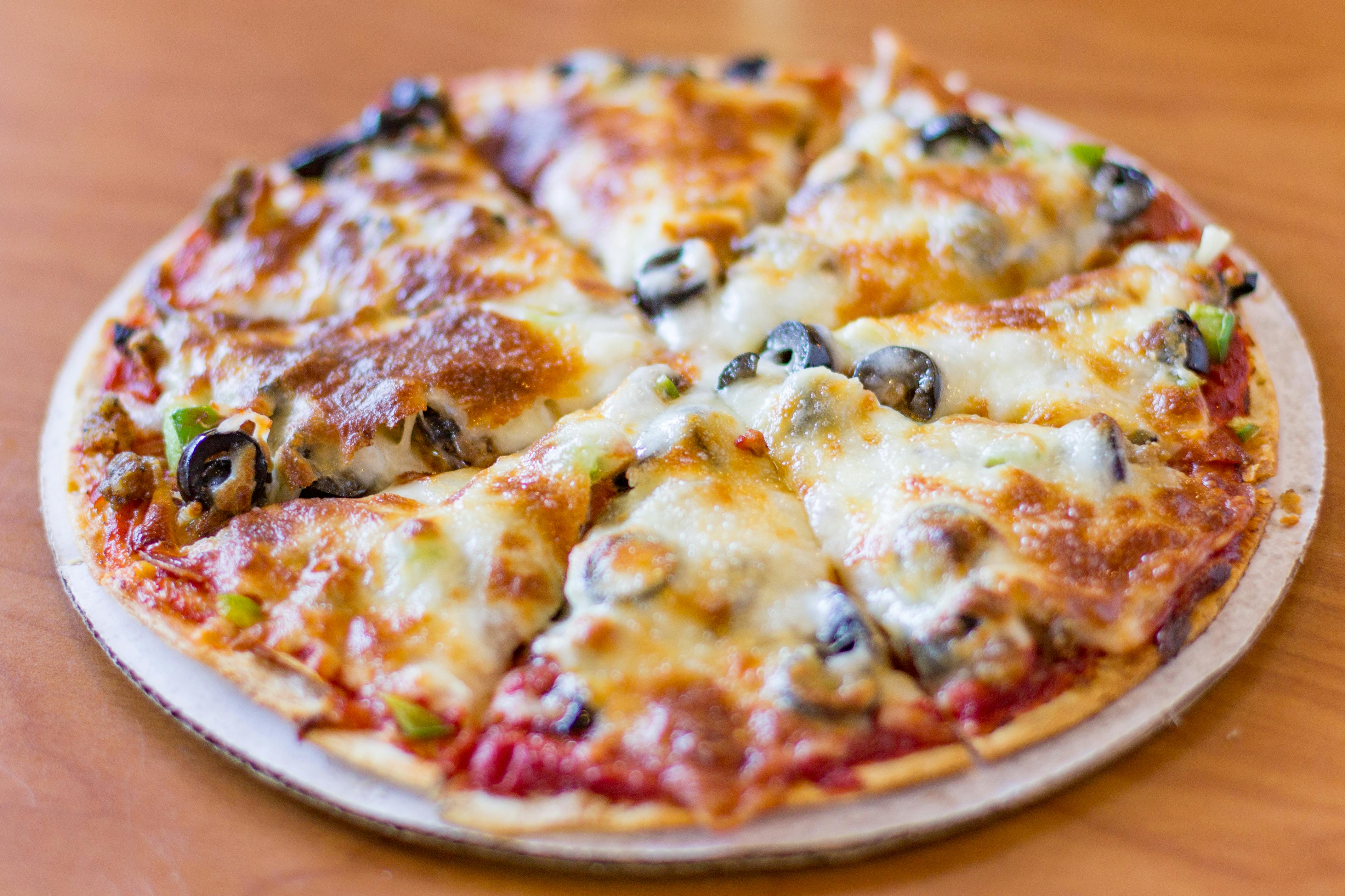 Neuie's Vogue Menu & Delivery La Crosse WI 54601