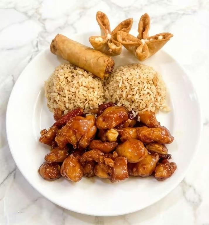 General Tso's Chicken from Fortune Kitchen in Aurora, CO