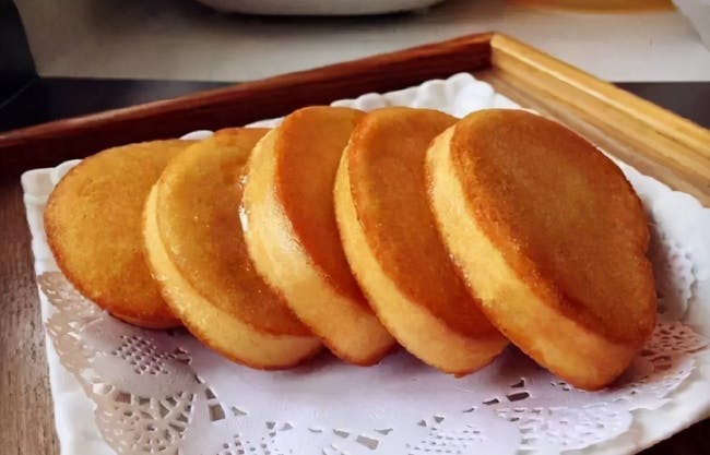 Deep Fried Steamed Buns ???? from DJ Kitchen in Philadelphia, PA