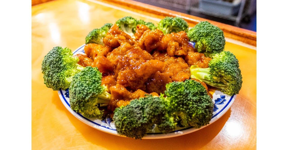 General Tso's Chicken from Emperor's Buffet & Grill in Appleton, WI