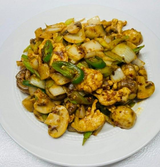 Hunan Chicken from Happy Wok - Elmwood Ave in Middleton, WI