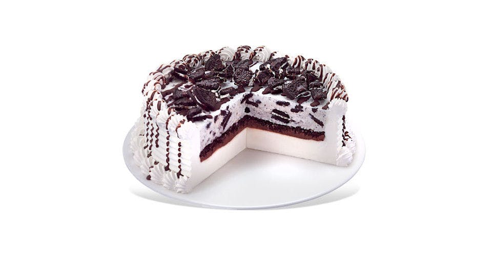 Oreo Blizzard Cake from Dairy Queen - E Hampton Rd in Milwaukee, WI
