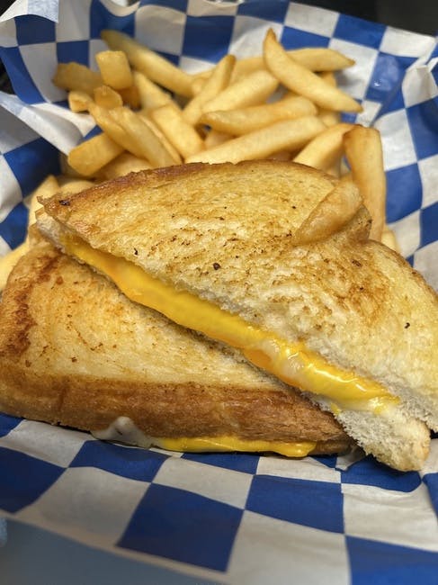 Grilled Cheese Sandwich from Old Munich Tavern in Wheeling, IL