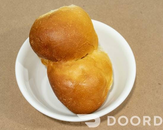 Dinner Roll from Donahoo's Golden Chicken in Pomona, CA