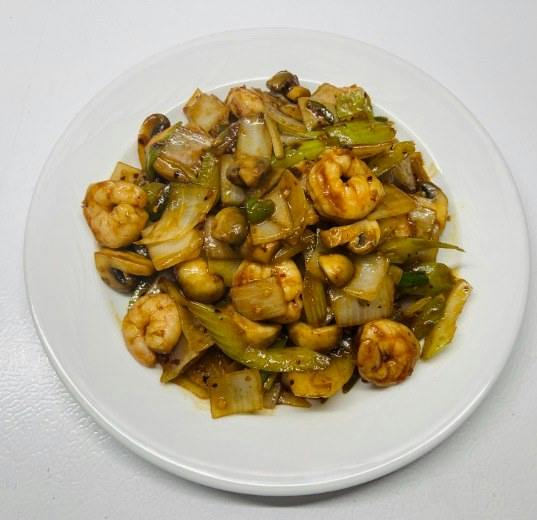Hunan Shrimp from Happy Wok - Elmwood Ave in Middleton, WI