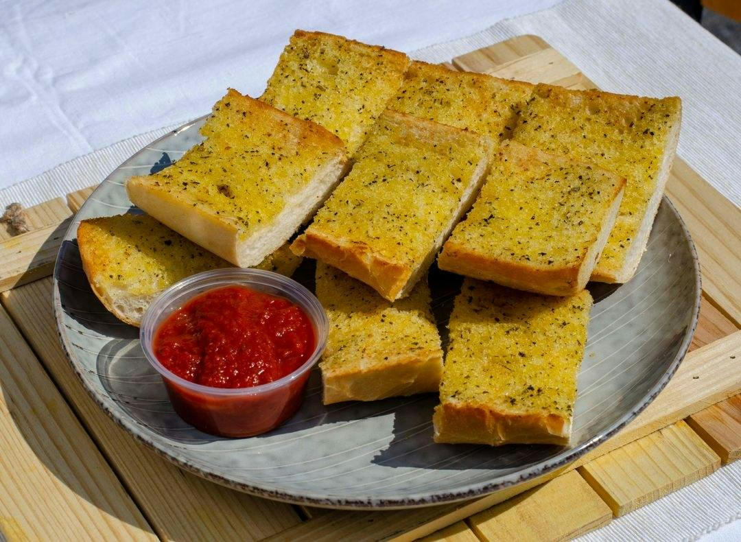 Garlic Bread (Half Loaf) from New York Pizza in Palo Alto, CA