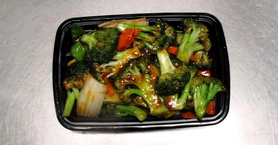 129. Mixed Vegetable with Garlic Sauce from Asian Flaming Wok in Madison, WI