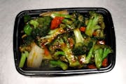 129. Mixed Vegetable with Garlic Sauce from Asian Flaming Wok in Madison, WI