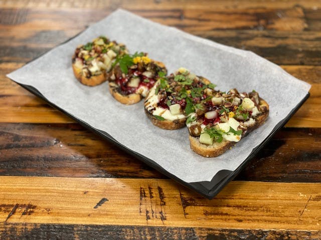 Apple Crostini from Sip Wine Bar & Restaurant in Tinley Park, IL