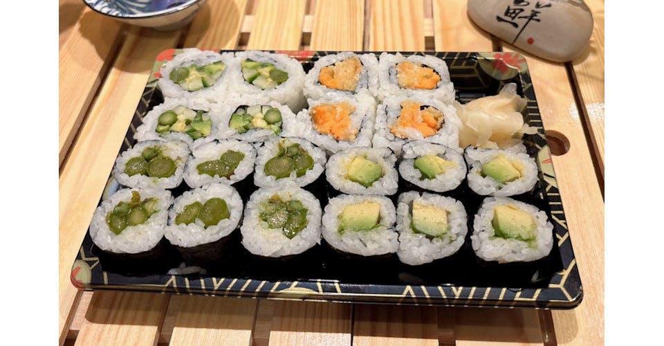 Togo Maki Set B (Vegetable) from Dodomi Sushi Rotary - N Sheridan Rd in Chicago, IL