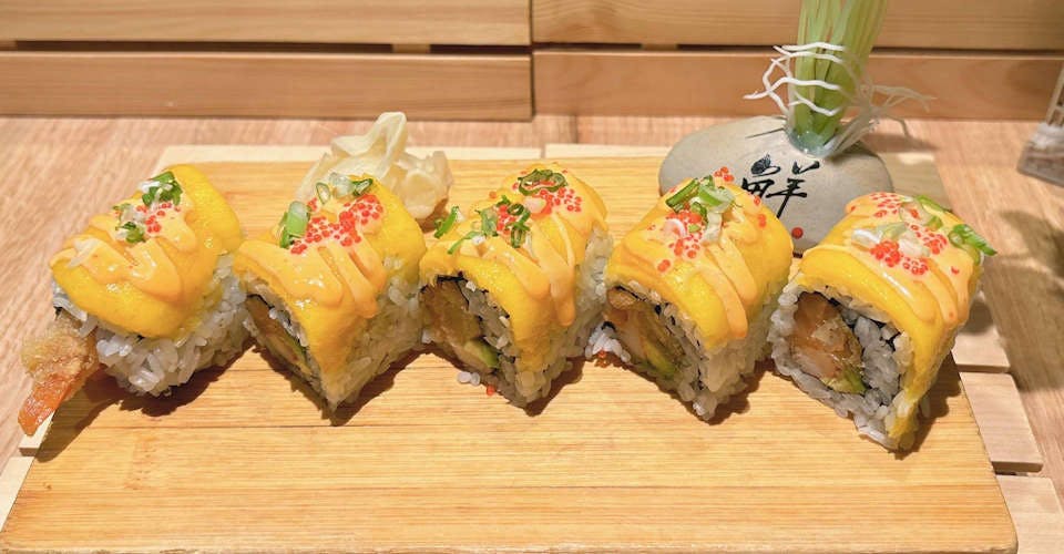 Yellow Stone (10 Pieces) from Dodomi Sushi Rotary - N Sheridan Rd in Chicago, IL