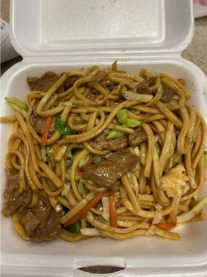 Beef Lo Mein from Imperial Garden Express in Manhattan, KS