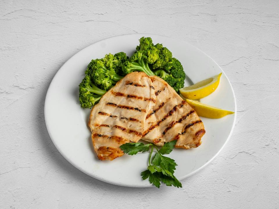 Grilled Chicken Breast from 4 Brothers Italian Restaurant & Pizzeria in Delray Beach, FL