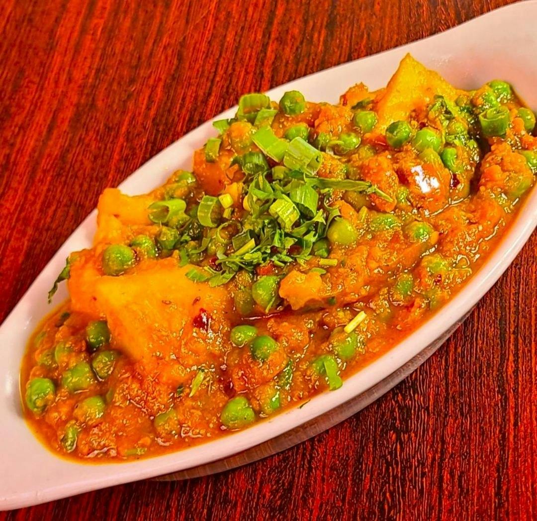 Aloo Matar (Vegan) from OM Indian Cuisine in San Francisco, CA