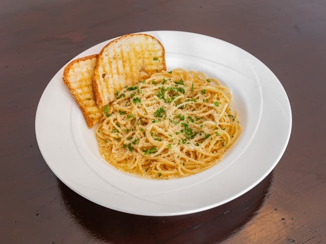 Butter spaghetti from Red Rooster Brick Oven in San Rafael, CA