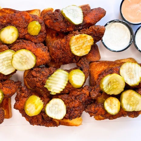 10 Tendeez with 2 Nashville Heats from Tendeez Hot Chicken - Wisconsin St in Oshkosh, WI