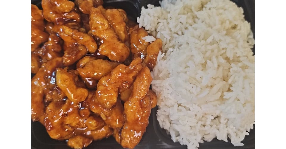 80. Orange Chicken (Hot and Spicy) from Golden Phoenix in Schererville, IN