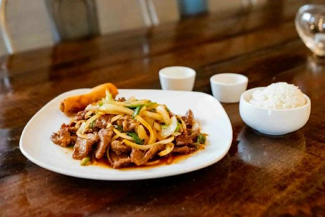 Onion Beef from Evergreen Restaurant in Ann Arbor, MI