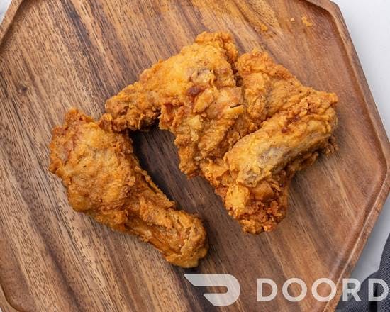 3 Pieces Chicken from Donahoo's Golden Chicken in Pomona, CA