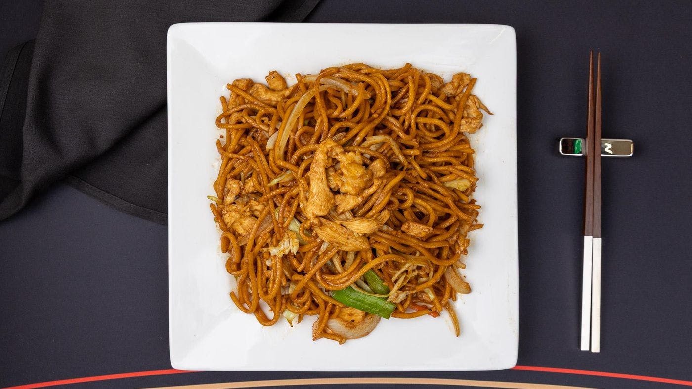 Chicken Lo Mein from General Tso's Restaurant & Catering - Dunwoody in Dunwoody, GA