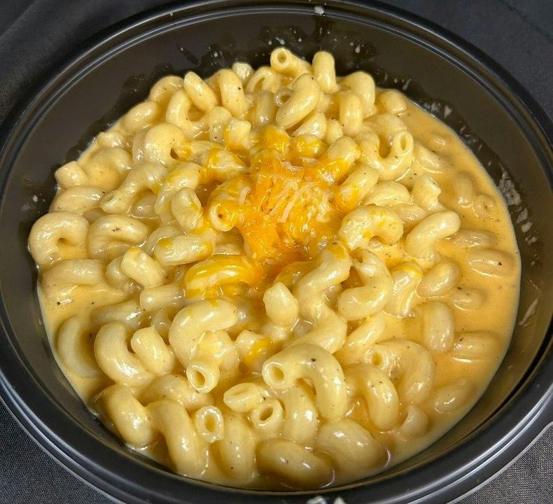 Classic Mac and Cheese from Ollie's in Fitchburg, WI
