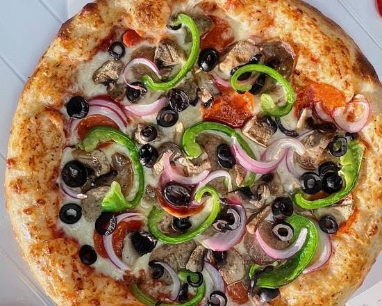 Gigi's Supreme Pizza from GiGi'S Pizza in Myrtle Beach, SC