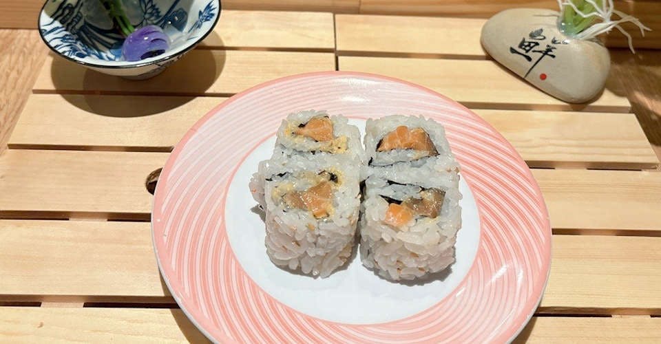 Spicy Salmon Maki from Dodomi Sushi Rotary - N Sheridan Rd in Chicago, IL