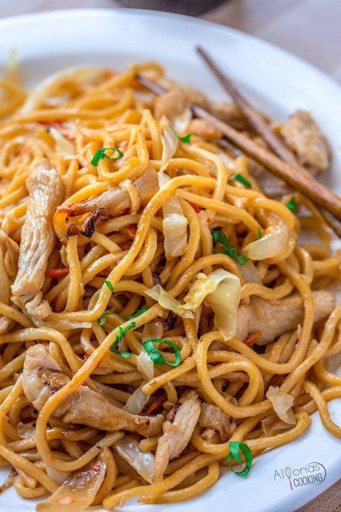 Lo Mein & Wings Combo from General Tso's Restaurant & Catering - Dunwoody in Dunwoody, GA