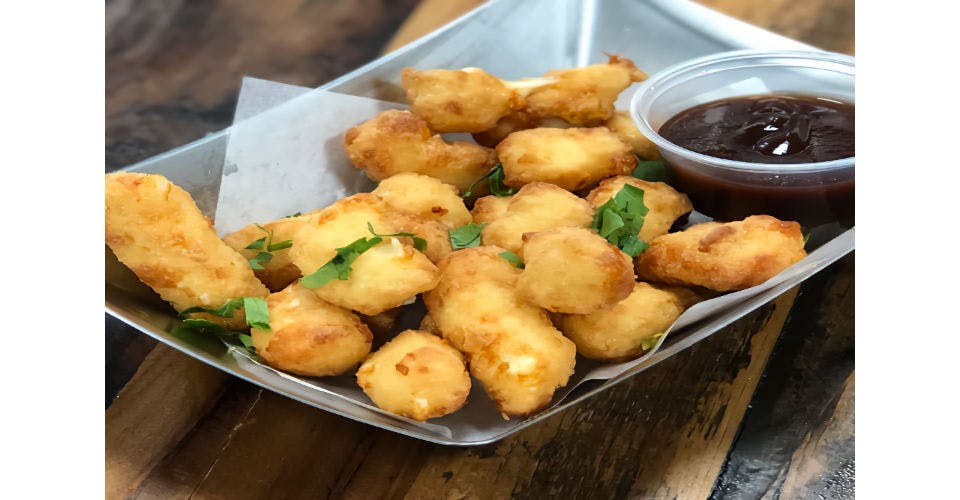 Cheese Curds from Sip Wine Bar & Restaurant in Tinley Park, IL
