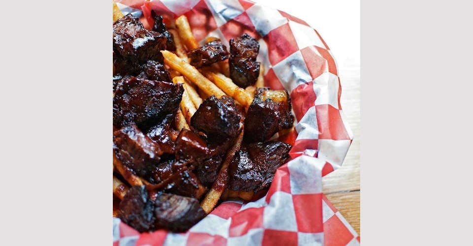 Burnt Ends with Fries from Flatted Fifth at Dimensional in Dubuque, IA