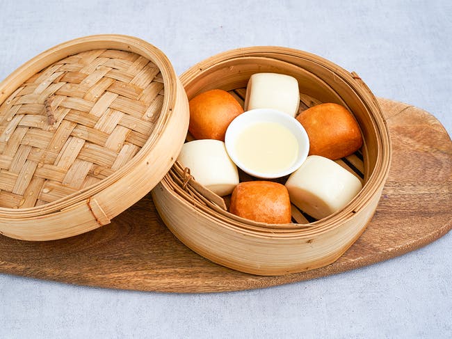 Golden & Steamed Buns (6) ????? from DJ Kitchen in Philadelphia, PA