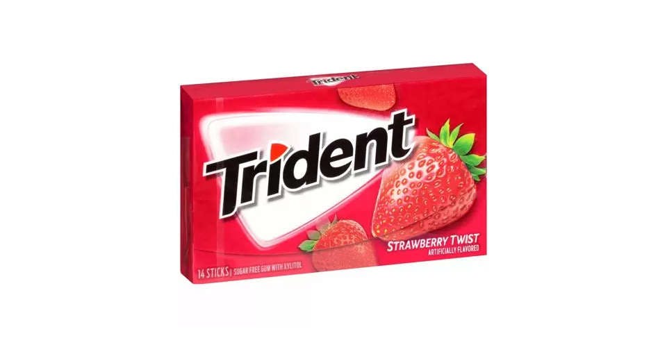 Trident Gum, Strawberry from BP - E North Ave in Milwaukee, WI