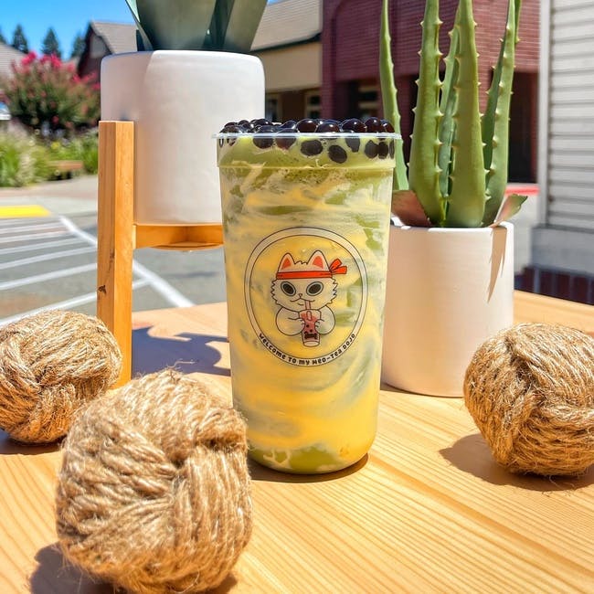 Matcha Smoothie from Tea Dojo - Nut Tree Road in Vacaville, CA