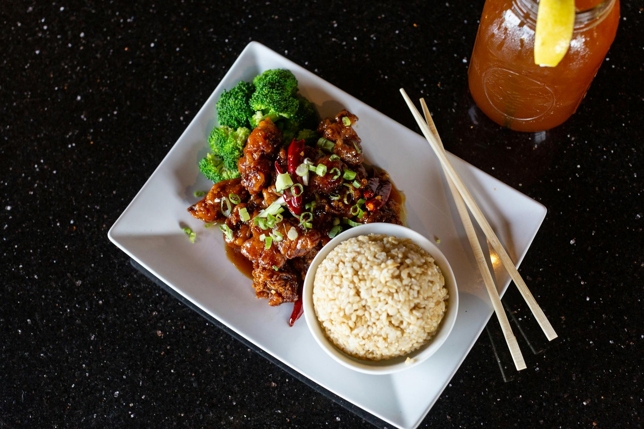 L4. General Tso's Chicken Lunch Special from Oriental Bistro & Grill in Lawrence, KS