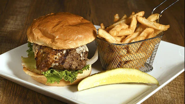 Cattleman's Burger and Brew in DeKalb - Highlight