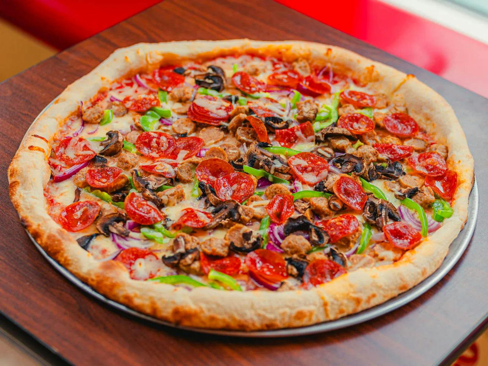 La Piazza Pizzeria - S Main St in Janesville - Highlight
