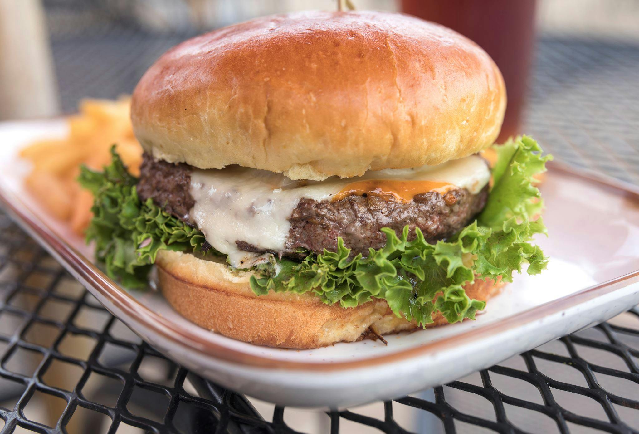 Pizza Delivery & Takeout in Oshkosh WI